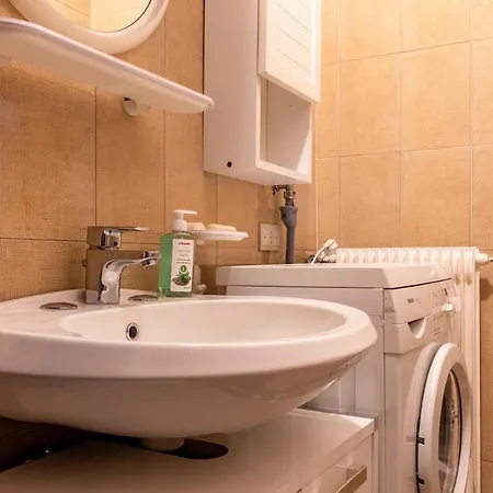 Apartment Tiny Flat A 5 Minuti Dalle Piste Aprica